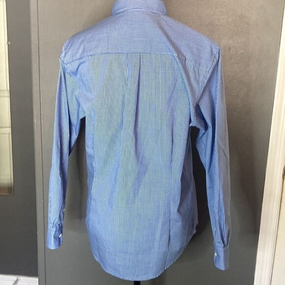 Affinity Apparel button down blue and white shirt, size medium - Picture 5 of 7